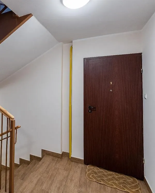 P&O Goclaw 2 Apartman Varsó